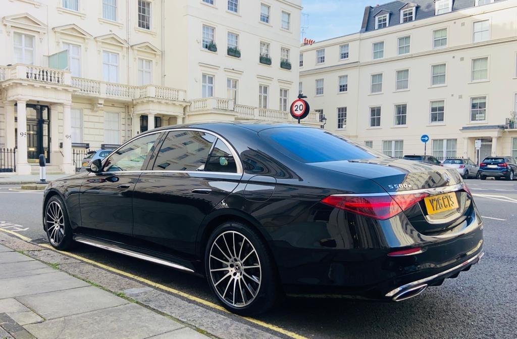 Luxury Chauffeur Service For Premium Travel