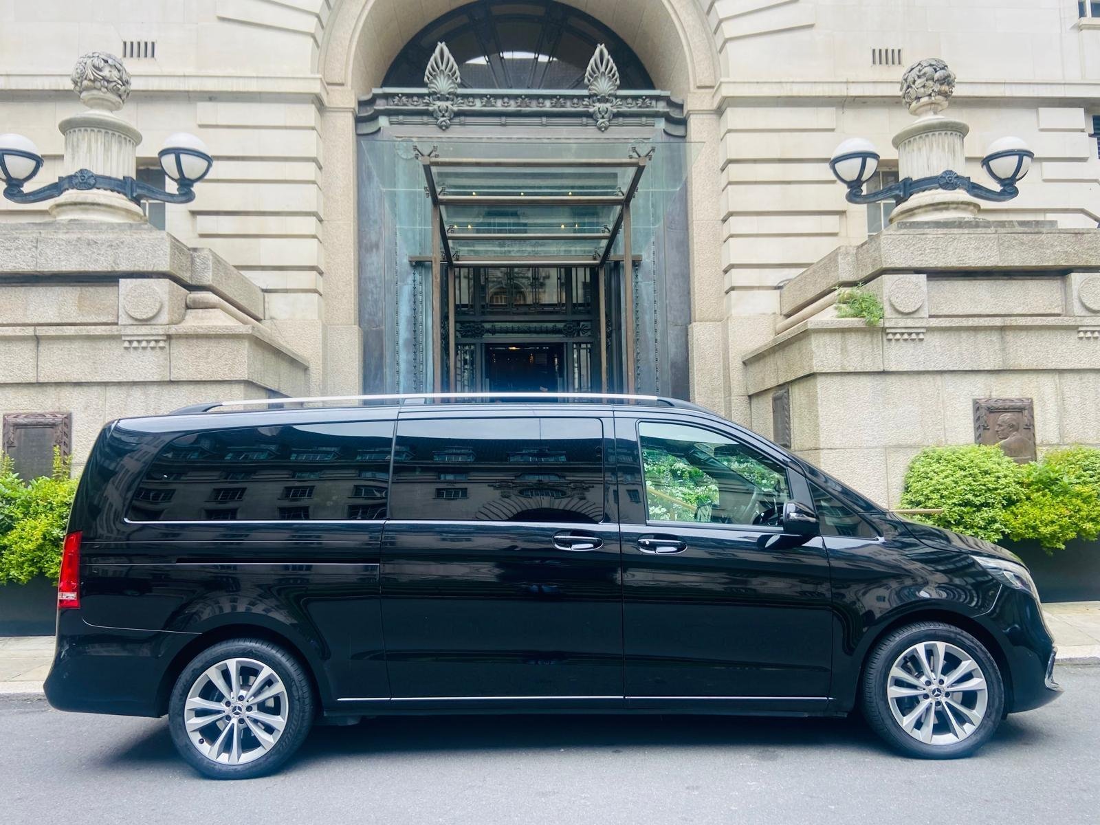 Black Car Service – Discover The Difference