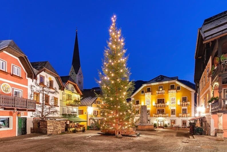 Christmas Markets – Vienna, Salzburg, Hallstatt