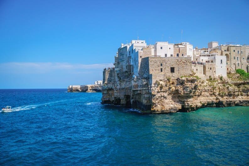 Bari