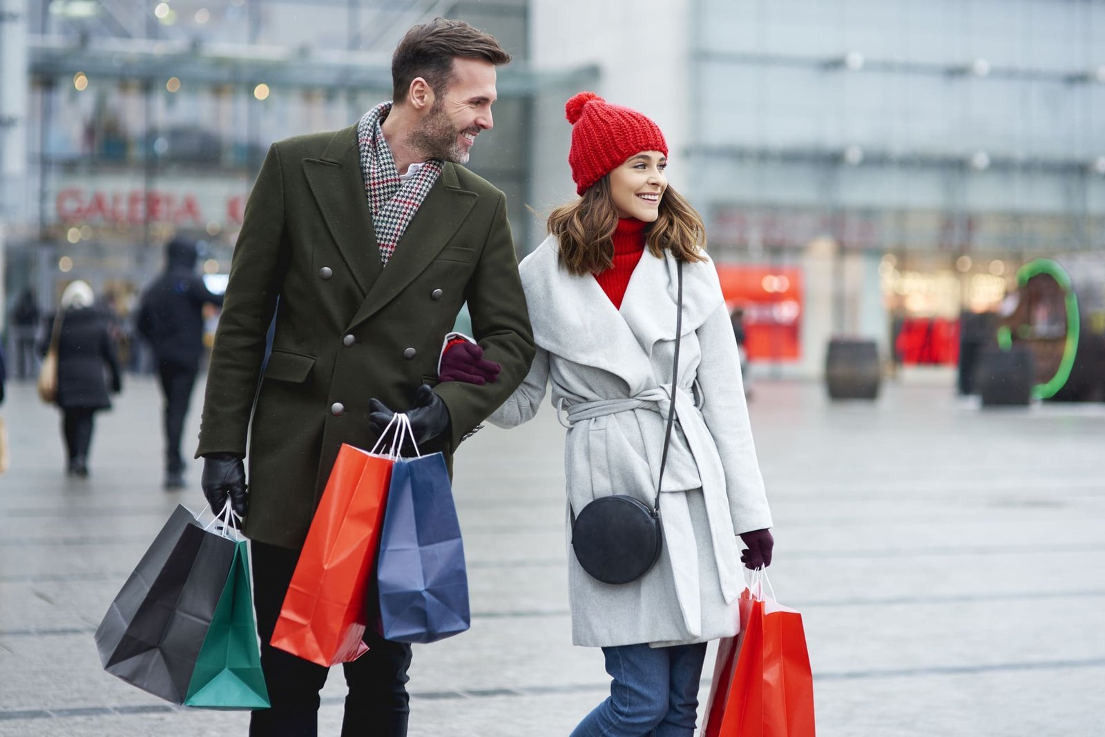 Luxury Shopping Tours – Toronto Eaton Centre, Yorkville, Vancouver Alberni District