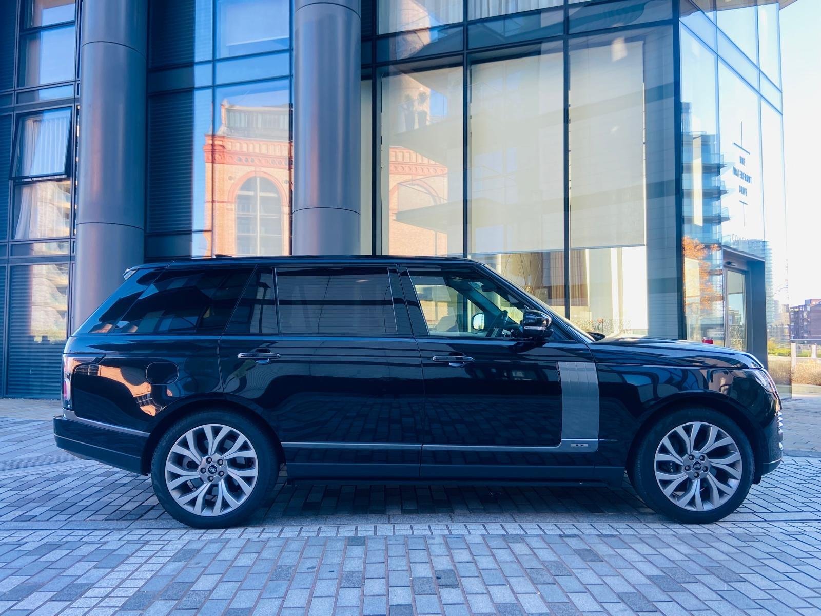 The Importance of Privacy and Discretion in Chauffeur Services