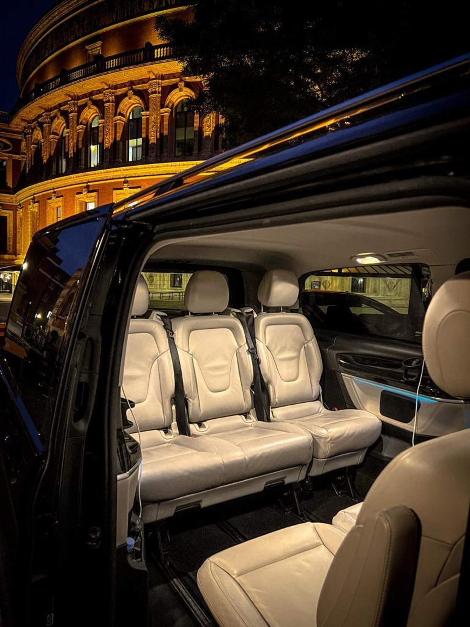 Mercedes V-Class chauffeur car