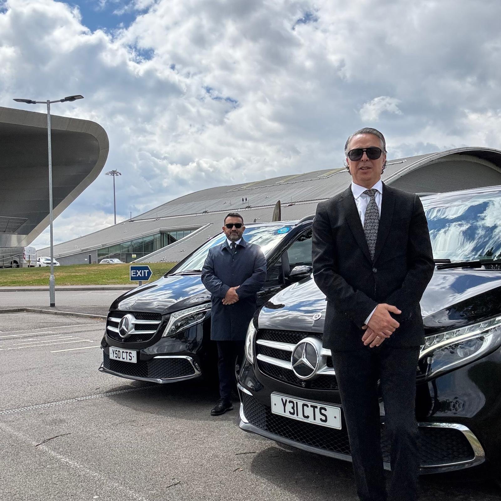 Why Executives Choose Chauffeur Services for Corporate Roadshows