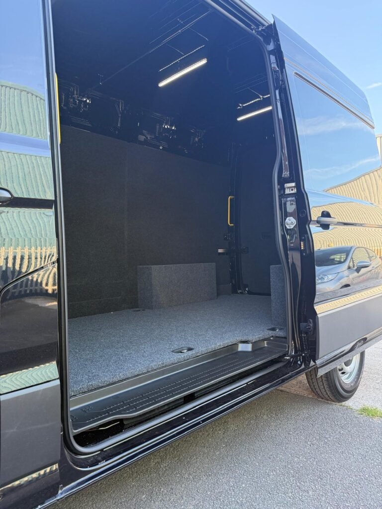 luggage-transporation-london-and-handling
