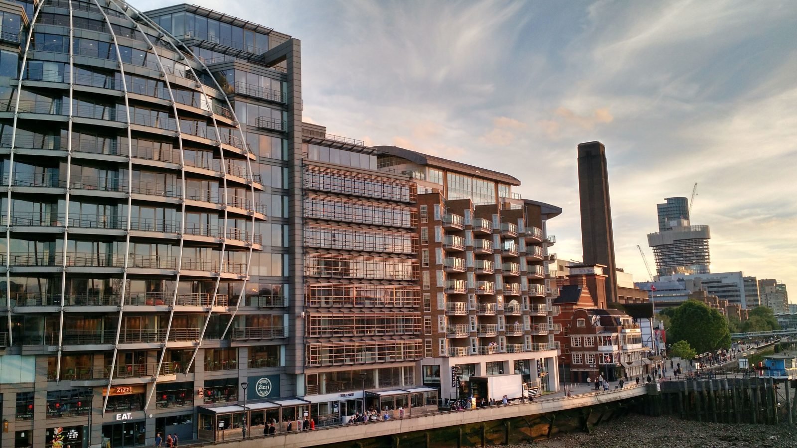 Tate Modern Chauffeur Service London