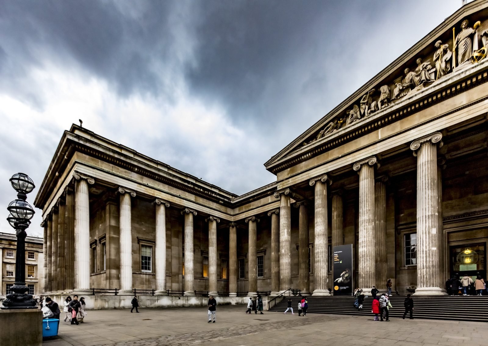 Chauffeur Service to the British Museum