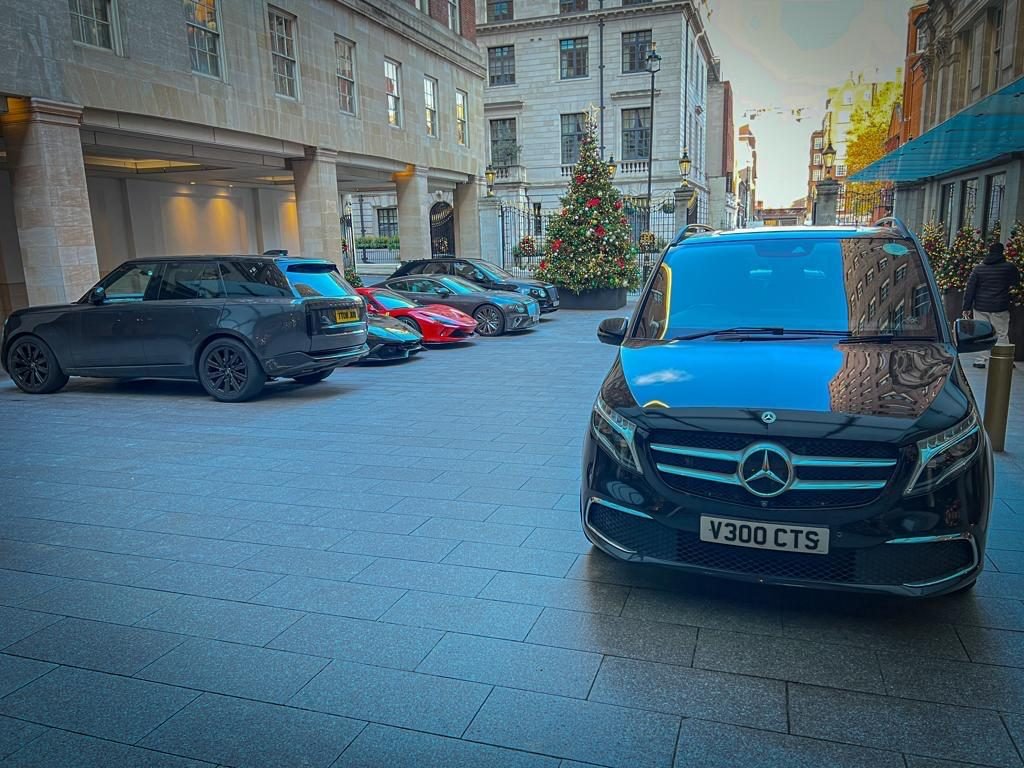 Chauffeur Service to The Waldorf Hilton London