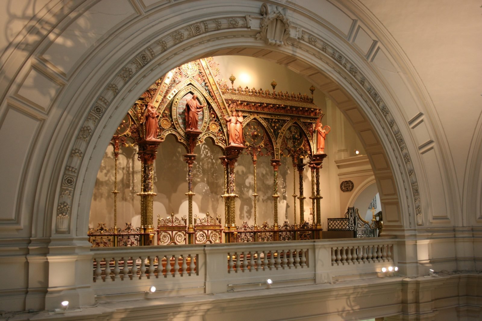 Tour Chauffeur Service for the Victoria and Albert Museum