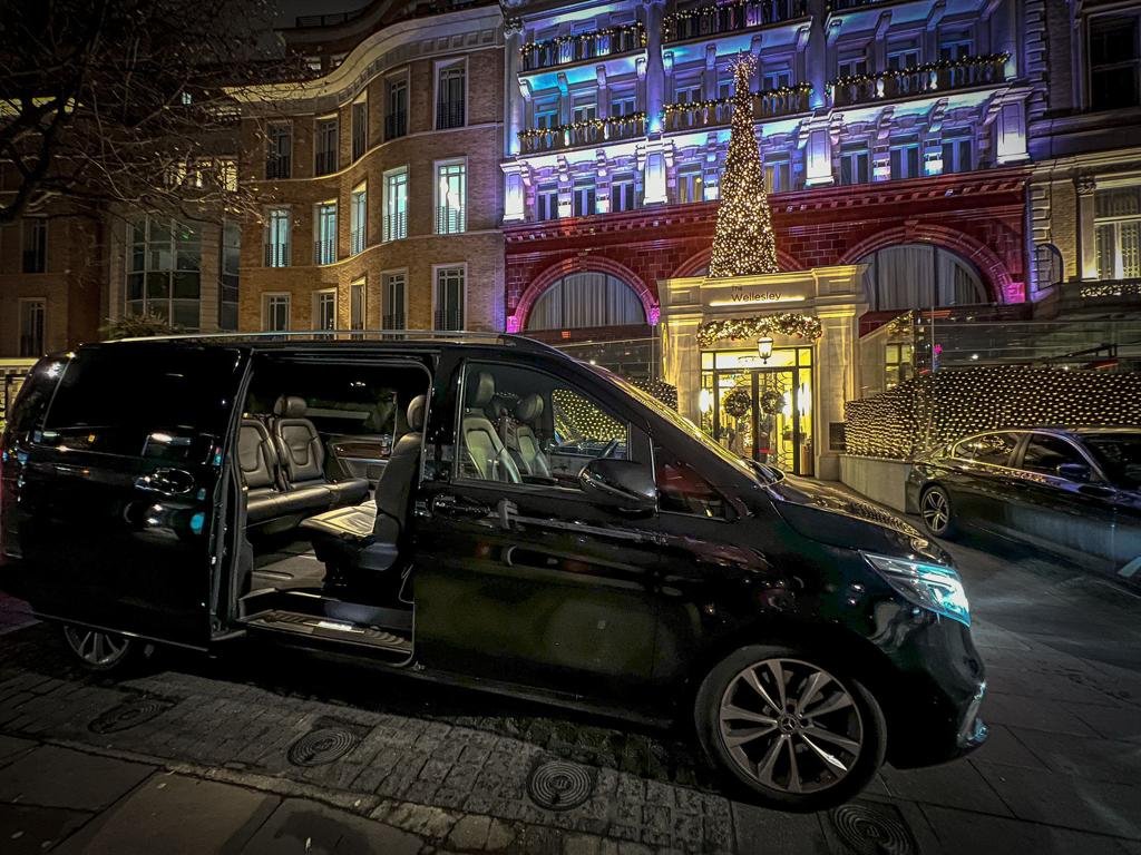 private chauffeur tour